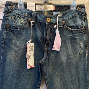 Levi’s super low boot cut 518 denim jeans. 11m jr